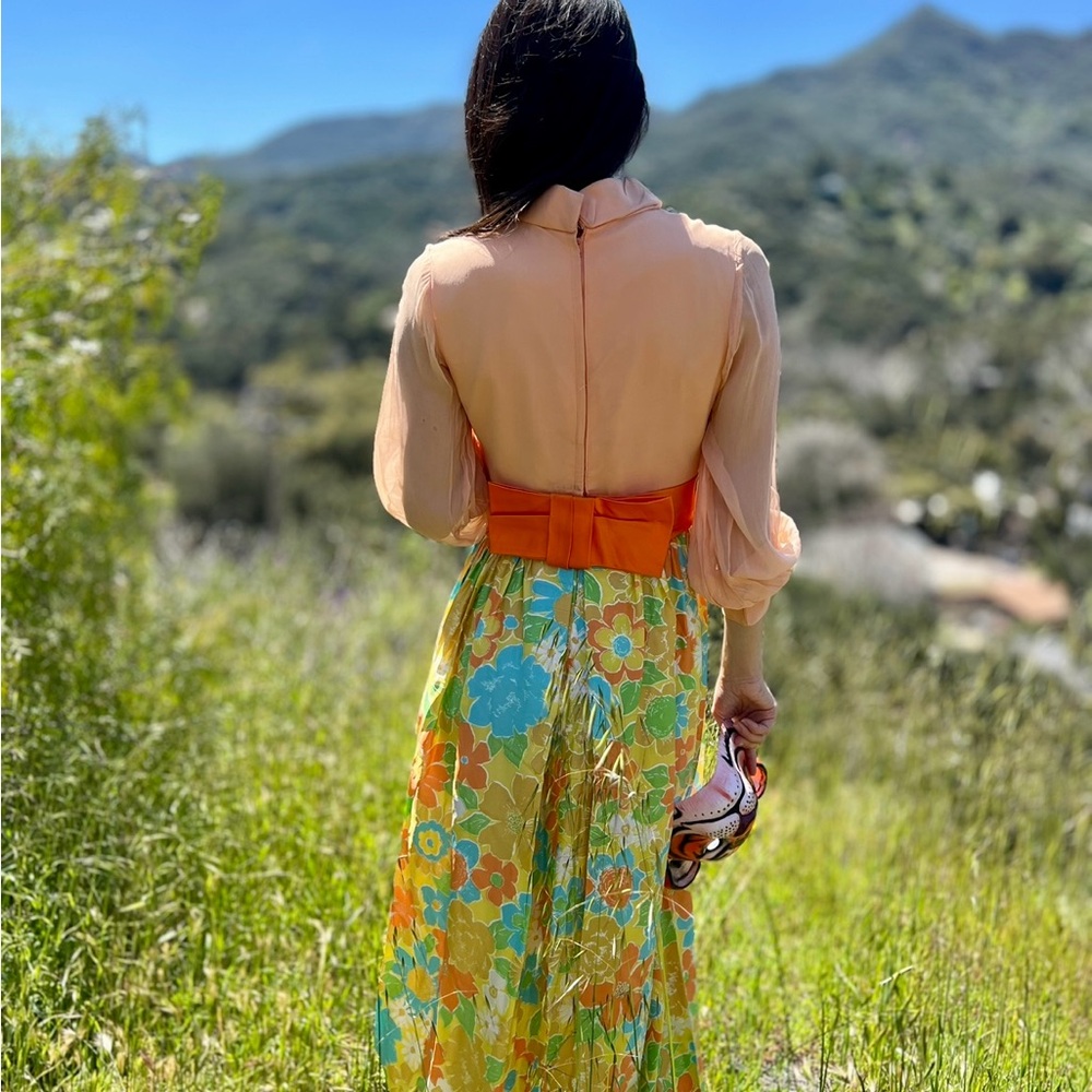 VINTAGE Spring dress! - Picture 3 of 4